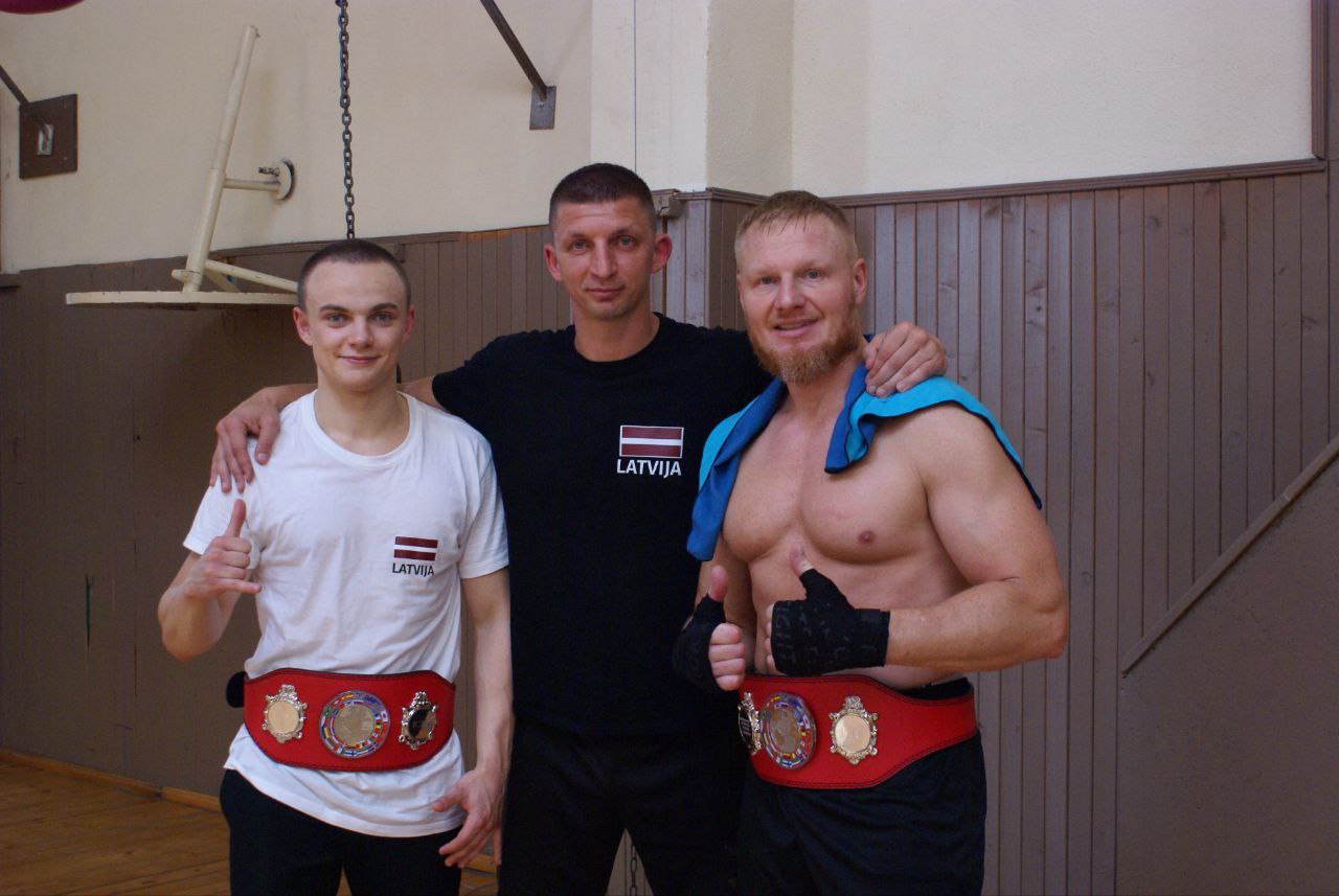 Cīņas par titulu “International chessboxing champion”